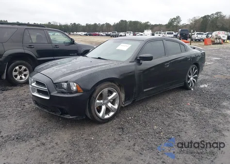 2014 Dodge Charger Se z USA, uszkodzony, nr VIN 2C3CDXBG5EH334567